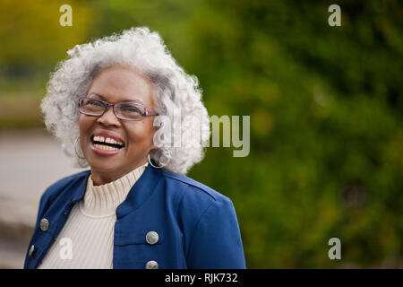 Portrait of a happy senior woman. Banque D'Images