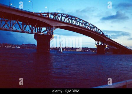 Le Harbour Bridge, Auckland, Nouvelle-Zélande Banque D'Images