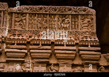 Détails de sculpture, Gondeshwar Temple, Sinnar, près de Nashik, Maharashtra, Inde Banque D'Images