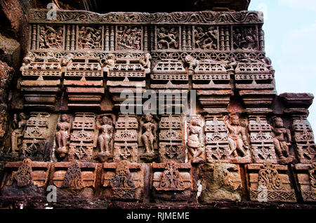 Détails de sculpture, Gondeshwar Temple, Sinnar, près de Nashik, Maharashtra, Inde Banque D'Images