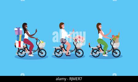 Course vélo location mix femmes transportant des boîtes-cadeaux fleurs bouquet sac d'emplettes de vacances filles riding bike concept personnages féminins Illustration de Vecteur