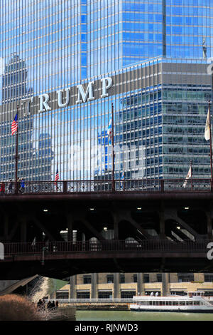 Un fermé l'avis du Trump International Hotel & Tower Chicago.Chicago. L'Illinois. USA Banque D'Images