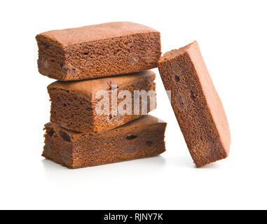 Brownies au chocolat sucré isolé sur fond blanc. Banque D'Images