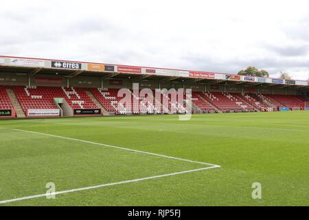 Cheltenham Town FC v Swindon Town FC au stade de Rail LCI, Whaddon Road (Sky Bet League deux - 7 octobre 2017) - Photo par Antony Thompson - Tu Banque D'Images