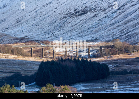 Le viaduc d'Auch en hiver à partir de l'A82 près de pont de Orchy, Argyll and Bute, Ecosse Banque D'Images