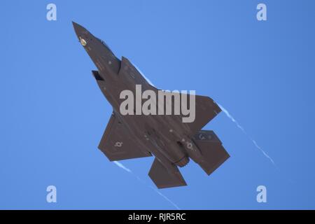 L'étonnante F-22 Raptor effectuant à Luc Jours à Luke Air Force Base, Arizona en 2018 Banque D'Images