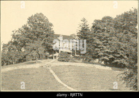 . Audubon, le naturaliste ; une histoire de sa vie et le temps. Audubon, John James, 1785-1851. "Mill Grove", avant de l'ouest, auxquels perkioming creek.. Veuillez noter que ces images sont extraites de la page numérisée des images qui peuvent avoir été retouchées numériquement pour plus de lisibilité - coloration et l'aspect de ces illustrations ne peut pas parfaitement ressembler à l'œuvre originale.. Herrick, Francis Hobart, 1858-1940. New York Londres, D. Appleton-Century Company, Incorporated Banque D'Images