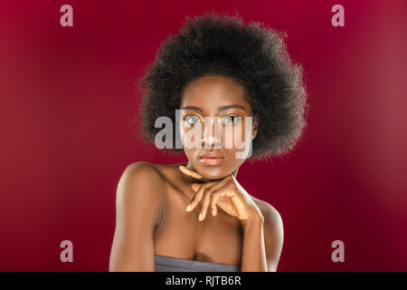 Portrait d'une femme sérieuse Banque D'Images