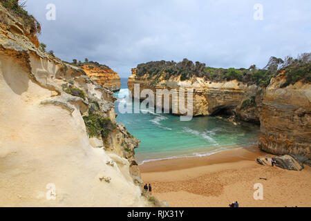 Visiter l'Australie. Les scenic et vues le long de la Great Ocean Road, Loch Ard Gorge et la grotte Banque D'Images