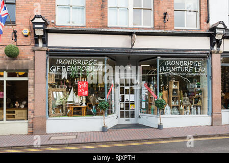 Ironbridge, cadeaux et meubles Shop à Ironbridge, Telford, Shropshire Banque D'Images