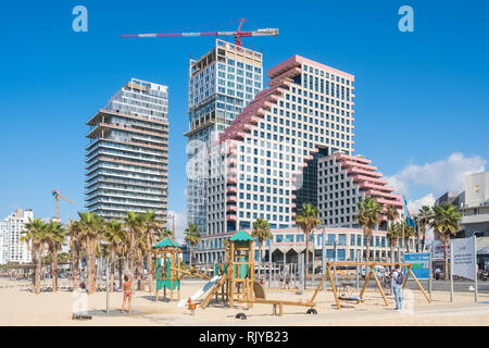 Tel Aviv, Israël - 12 novembre 2018 : Tel Aviv city beach à sunny day Banque D'Images