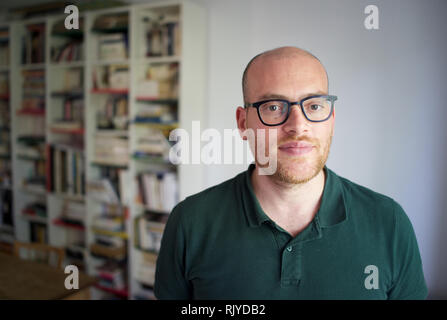 Auteur Alexandre Lenot, à la maison, Paris, France Banque D'Images