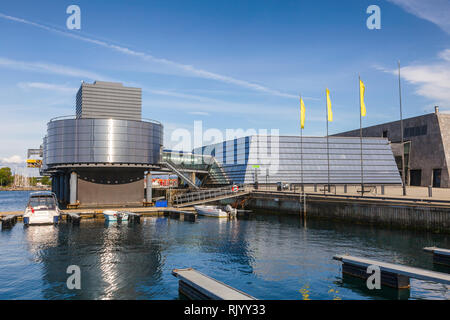 STAVANGER, Norvège - août 14, 2018 : Musée du pétrole norvégien (Norsk Oljemuseum), une date majeure dans le Port de San Francisco. Banque D'Images