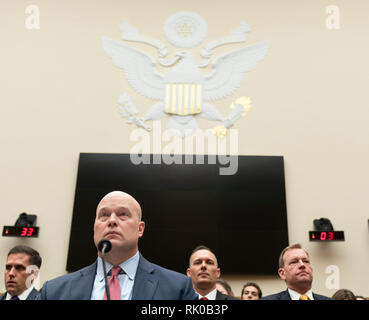 Agissant de la Justice des États-Unis Matthew G. Whitaker apparaît devant le Comité judiciaire de la Chambre sur la colline du Capitole à Washington, DC, le 8 février 2019. Crédit : Chris Kleponis/CNP /MediaPunch Banque D'Images