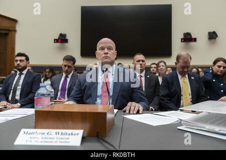 Washington, District de Columbia, Etats-Unis. Feb 8, 2019. Agissant de la Justice des États-Unis MATTHEW G. WHITAKER apparaît devant le Comité judiciaire de la Chambre sur la colline du Capitole à Washington. Crédit : Chris Kleponis/CNP/ZUMA/Alamy Fil Live News Banque D'Images