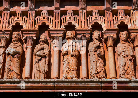 L'église San Juan, Moarves de Ojeda, Montaña Palentina, Palencia, Castille et Leon, Espagne, Europe Banque D'Images