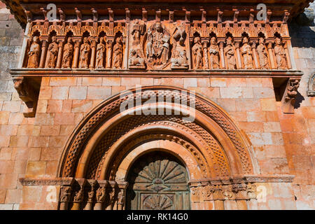 L'église San Juan, Moarves de Ojeda, Montaña Palentina, Palencia, Castille et Leon, Espagne, Europe Banque D'Images