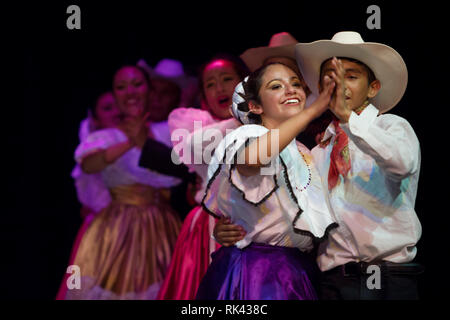 Tlaxcala, Mexique - Février 08,2019 polka danse est à l'origine une danse tchèque. Il a gagné en popularité dans le nord du Mexique en raison de l'immig Banque D'Images