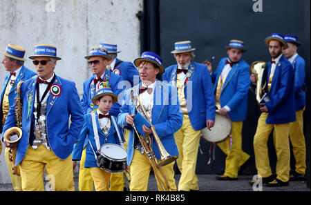 Une fanfare italienne à l'extérieur du terrain avant le match des Six Nations Guinness au Stadio Olimpico, Rome. Banque D'Images