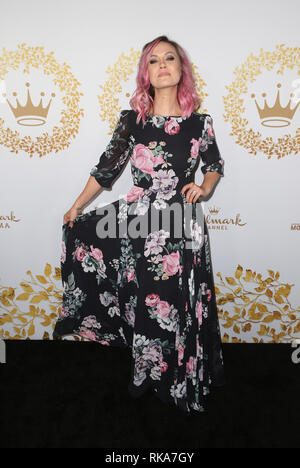 PASADENA, CA - 9 février : Emilie Ullerup, à l'Hallmark Channel et marque les films & Mystères Hiver 2019 Tournoi au TCA à Pasadena, Californie le 9 février 2019. Credit : Faye Sadou/MediaPunch Banque D'Images