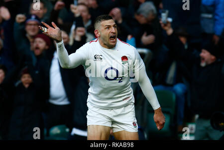 Londres, Royaume-Uni, 10 février Jonny peut d'Angleterre célébrer sa essayer pendant le Guiness 6 Nations match de rugby entre l'Angleterre et la France à Twickenham l'Stadiumo n Février 10th, à Twickenham en Angleterre. Action Crédit : Foto Sport/Alamy Live News Banque D'Images