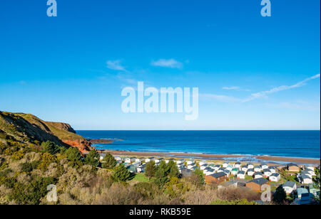 Pease Bay Holiday Park avec les maisons mobiles et plage, Berwickshire, Scottish Borders, Scotland, UK Banque D'Images