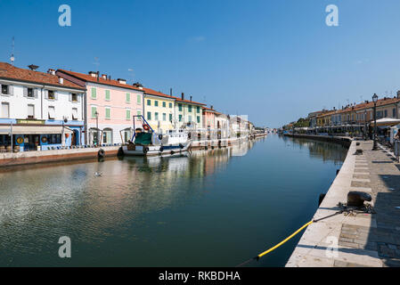 CESENATICO - 7 août 2018 : vue sur le Canal de Porto Leonardesco Cesenatico un jour d'été, Emilie Romagne, Italie Banque D'Images