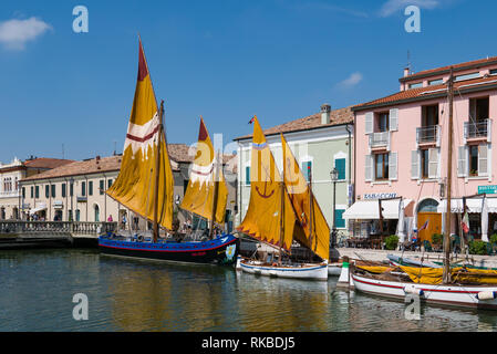 CESENATICO - Août 7, 2018 : Musée de bateaux dans le Porto Canale Leonardesco de Cesenatico, Emilie Romagne, Italie Banque D'Images