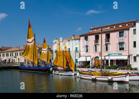 CESENATICO - Août 7, 2018 : Musée de bateaux dans le Porto Canale Leonardesco de Cesenatico, Emilie Romagne, Italie Banque D'Images