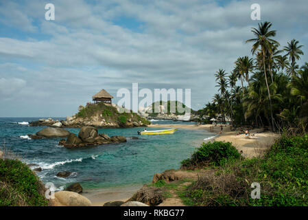 Vue panoramique de Cabo San Juan Beach y compris les touristes. Le Parc National Tayrona, Colombie. Sep 2018 Banque D'Images