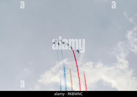 Moscou, Russie - 23 Février 2010 : show aérien à l'aéroport près de Moscou en l'honneur du Défenseur de la Patrie 24. Fédération des chasseurs, des bombardiers et inter Banque D'Images