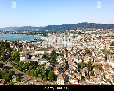 ZURICH - Mai 17 : Vue aérienne du centre historique de Zurich, le 17 mai 2015 à Zurich, Suisse. Banque D'Images