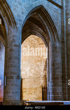 Dinan, France - 23 juillet 2018 : vue de l'intérieur de la Basilique St Sauveur Banque D'Images