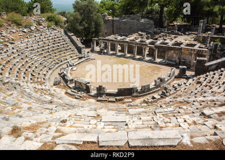 Théâtre ruiné de Priène ancienne ville en Turquie. Banque D'Images