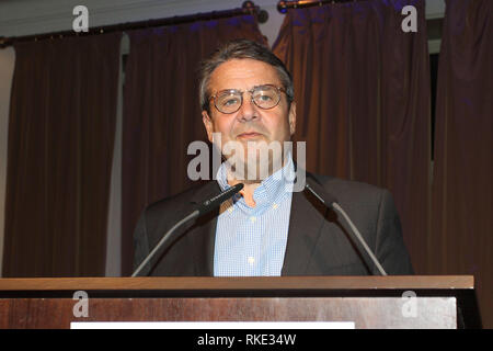 Les célébrités assistant à la réception du Nouvel An Blankenese à Suellberg Hambourg comprend : Sigmar Gabriel Où : Hambourg, Allemagne Quand : 10 Jan 2019 Credit : Becher/WENN.com Banque D'Images