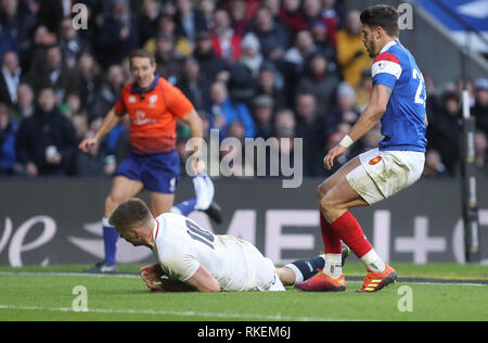 Londres, Royaume-Uni. 10 fév, 2019. Romain N'Tamack (France) et Owen Farrel (Angleterre) durant les Six Nations 2019 match de rugby entre l'Angleterre et la France le 10 février 2019 au Stade de Twickenham à Londres, Angleterre - Photo Laurent Lairys / DPPI Crédit : Laurent Locevaphotos Lairys/agence/Alamy Live News Banque D'Images