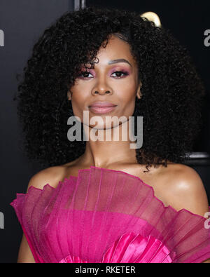 Los Angeles, United States. 10 fév, 2019.LOS ANGELES, CA, USA - 10 février : Personnalité de la télévision Zuri Hall portant Jean-paul Ataker arrive à la 61e GRAMMY Awards tenue au Staples Center le 10 février 2019 à Los Angeles, Californie, États-Unis. (Photo par Xavier Collin/Image Crédit : Agence de Presse) L'agence de presse Image/Alamy Live News Banque D'Images