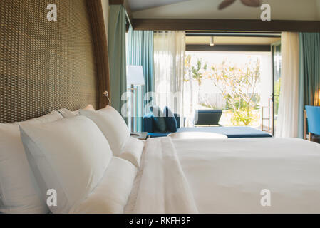 PHU QUOC, VIETNAM 28 juin 2017 : l'intérieur de cette chambre moderne et confortable chambre d'hôtel Banque D'Images