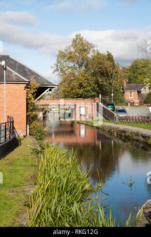 Blocage du canal et le bassin du Canal de Montgomery à Welshpool Powys Pays de Galles Grande-bretagne Banque D'Images