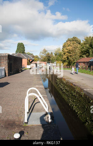 Blocage du canal et le bassin du Canal de Montgomery à Welshpool Powys Pays de Galles Grande-bretagne Banque D'Images