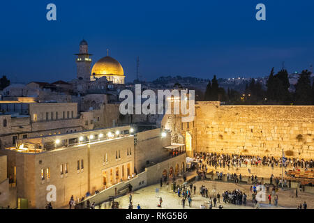 Mur des lamentations et Dôme du Rocher à Jérusalem, Israël Banque D'Images