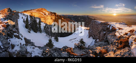 La Slovaquie à la montagne l'hiver, les Tlsta au coucher du soleil, Fatra Banque D'Images