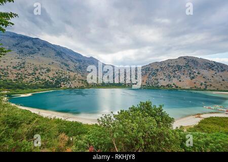 Lac d'eau douce, Lac de Kournas, Crète, Grèce Banque D'Images