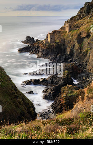 Les mines de la Couronne à Botallack capturé sur un soir d'été" Banque D'Images