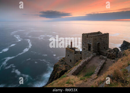 Les mines de la Couronne à Botallack capturé sur un soir d'été" Banque D'Images