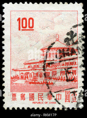Timbre-poste de Taïwan dans le bâtiment Chungshan définitif (1968) série Banque D'Images