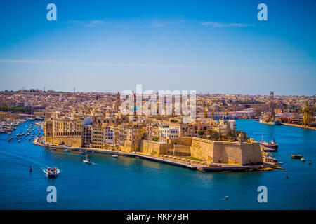 Avis de Senglea, Malte et la Gardjola Jardins sur une journée ensoleillée Banque D'Images