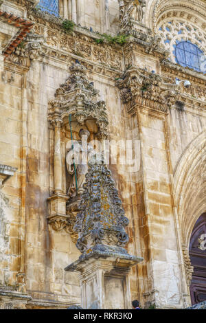 Détails de l'extérieur du monastère de Alcobaça, district de Leiria Portugal Le Monastère de Santa Maria d'Alcobaça (Alcobaca monastery) en Portu Banque D'Images