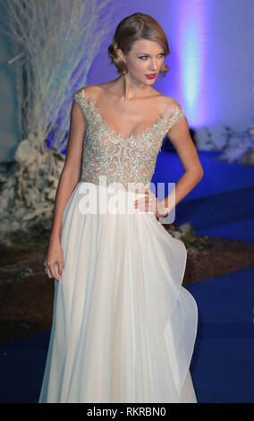 Taylor Swift assiste au Gala de l'aide d'hiver blancs de Centerpoint Kensington Palace, Londres Banque D'Images