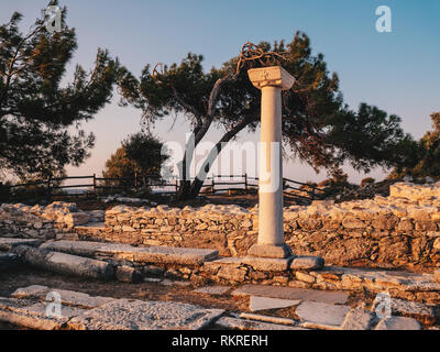 Ruines antiques à Thassos Aliki à près de l'ancienne carrière de marbre et port Banque D'Images